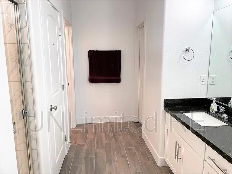 11851 Pegasus Rd — Photo 15