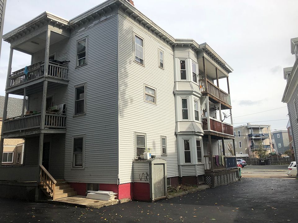 2nd image of 20 New Park St