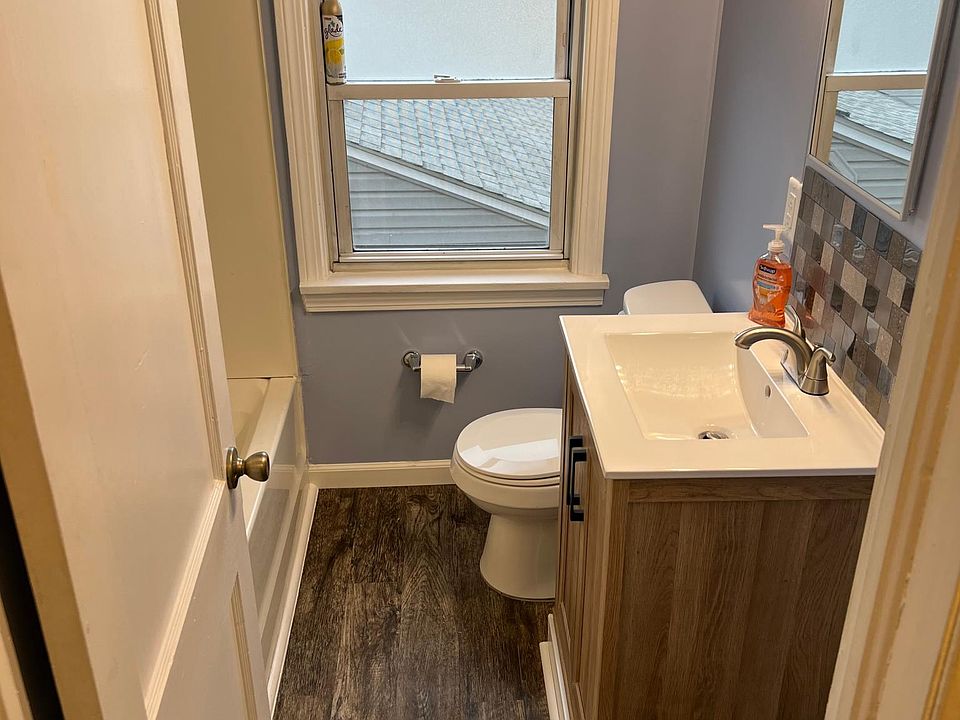 1st image of 33994 Willowick Dr #2