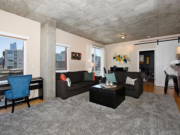 5th image of 1475 Delgany St Unit 609