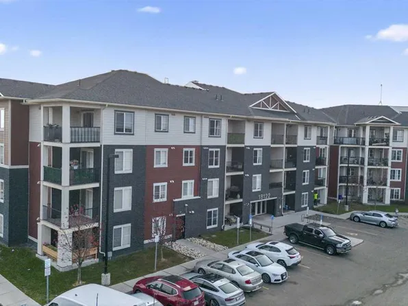 18122 77th St NW #310, Edmonton, AB T5Z 0N7