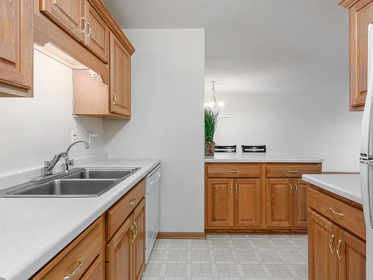112 Poplar Ridge Dr #204NORWOOD — Photo 8