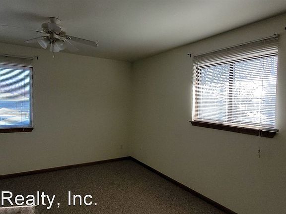 3rd image of 1425 S State St #6738704