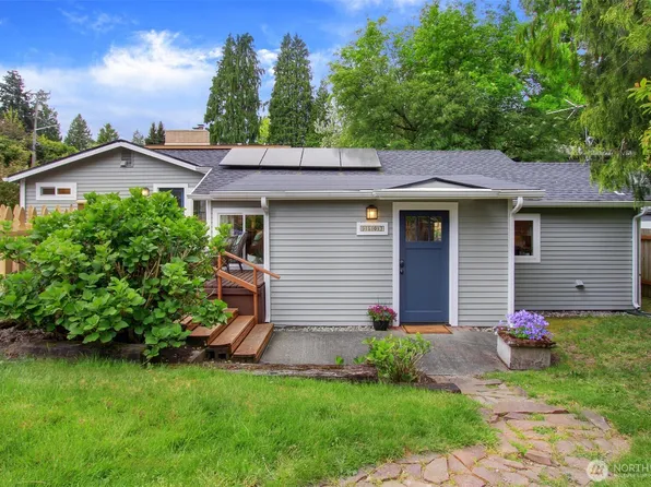 9507 32nd Avenue NE, Seattle, WA 98115