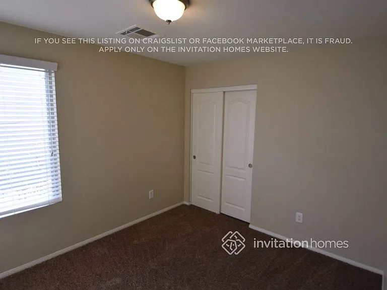 10437 Amber Night St — Photo 9