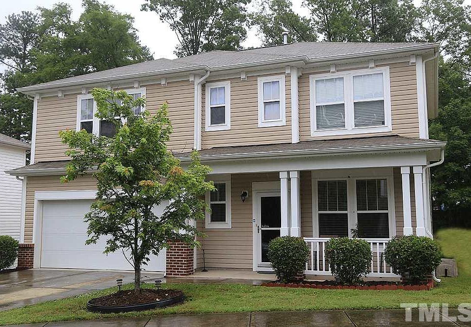 1st image of 812 Summer Storm Dr