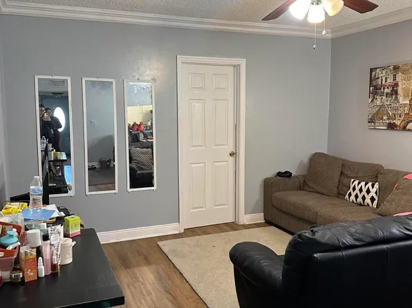 8341 Sands Point Boulevard #B206, Tamarac, FL 33321