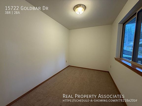 5th image of 15722 Goldbar Dr