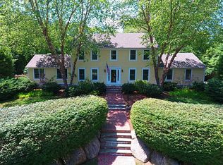 1375 High Hawk Rd, East Greenwich, RI 02818