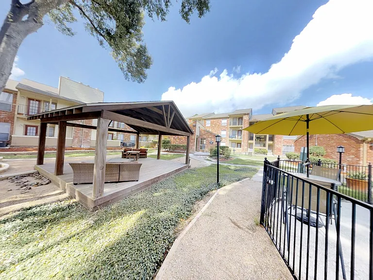 The Park At Deerbrook — Photo 8