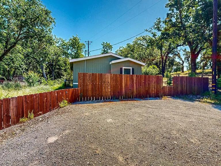 12800 Dunbar Rd — Photo 10