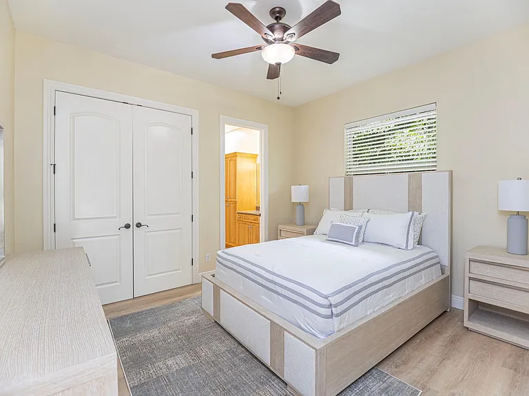 403 Palm River Blvd — Photo 8