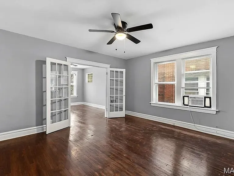4234 Dewey Ave — Photo 7