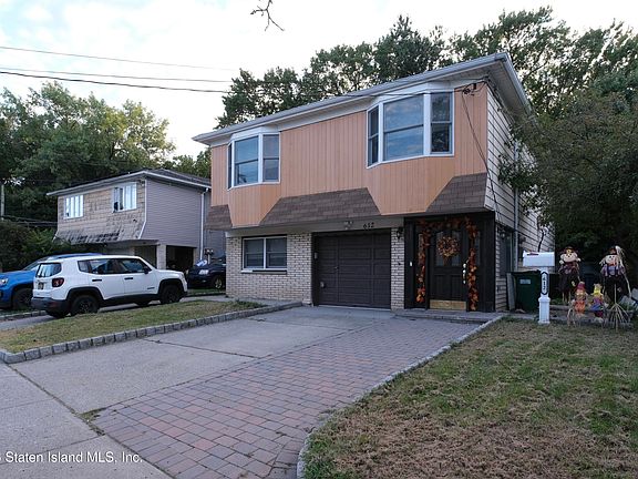 2nd image of 612 Arlene St