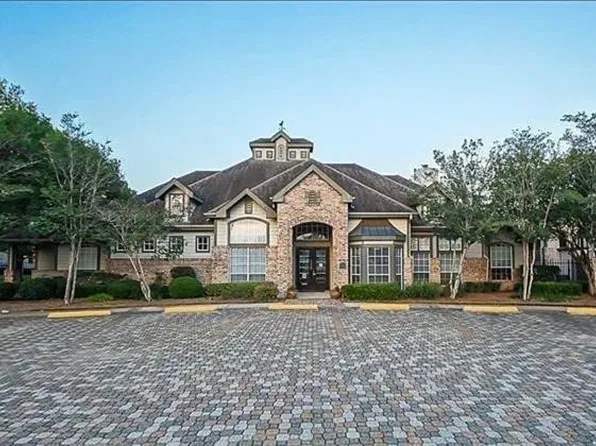 350 Emerald Forest Blvd APT 27106, Covington, LA 70433