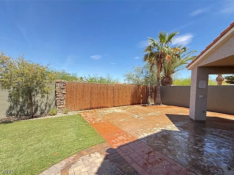 32 Sandwedge Dr — Photo 22