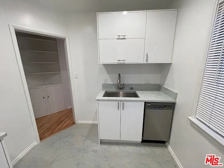 45 Thornton Ave #45 — Photo 13