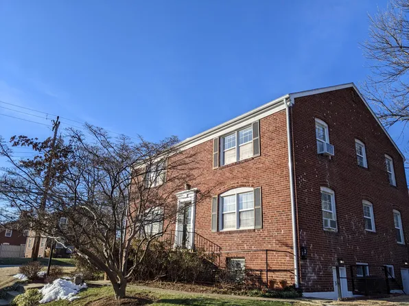 2025 5th St S APT 3, Arlington, VA 22204