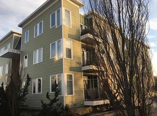 910 Hyde Park Ave #8, Hyde Park, MA 02136