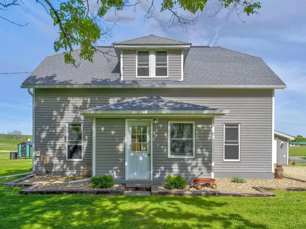 310 Iowa St, Dundee, IA 52038