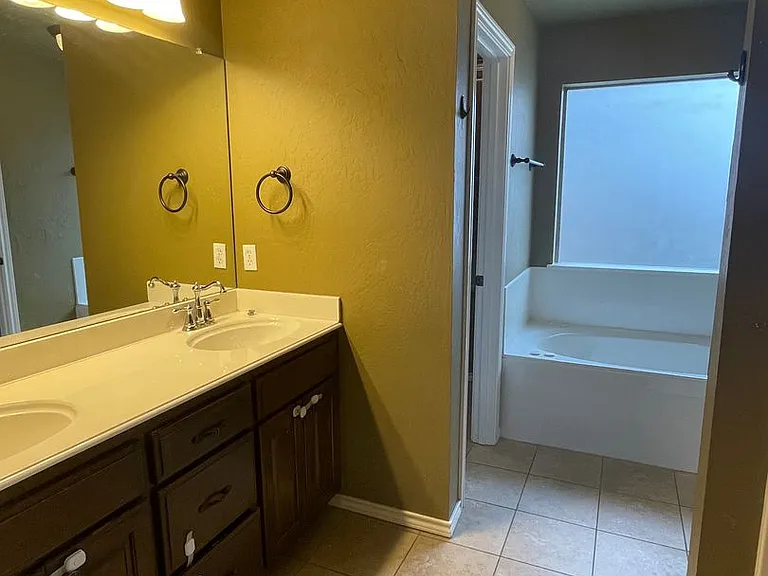 5415 Roadrunner Dr — Photo 6