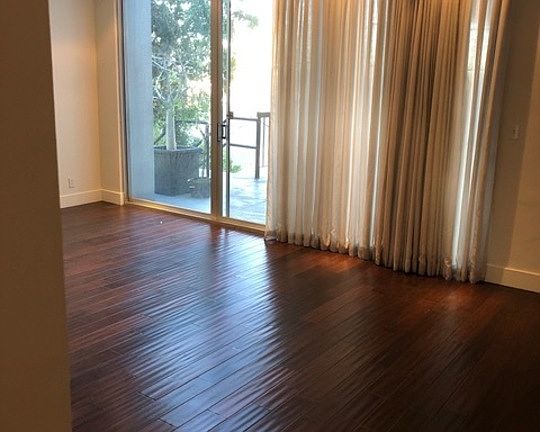 3rd image of 1100 Alta Loma Rd APT C