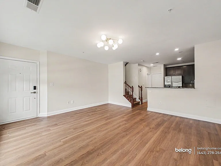 11880 Little Seneca Pkwy — Photo 4