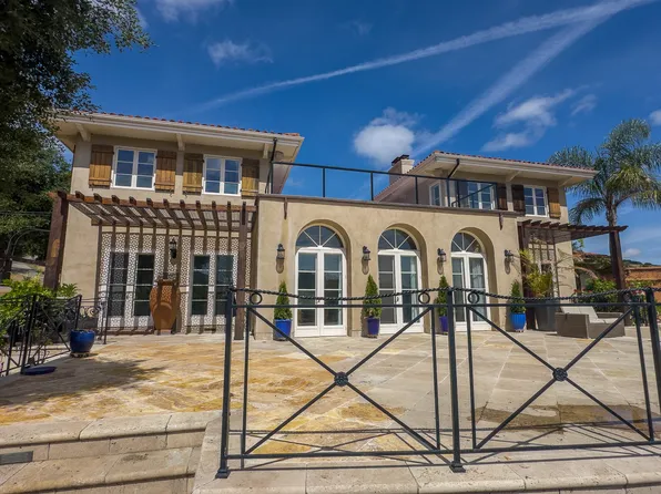 22040 Mount Eden Rd, Saratoga, CA 95070