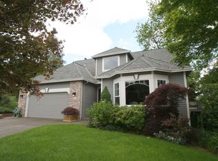 4076 Colts Foot Ln, Lake Oswego, OR 97035