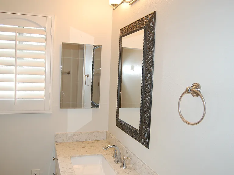 1514 E Trenton Ave — Photo 17