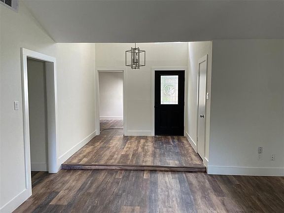 2nd image of 16019 Brookford Dr