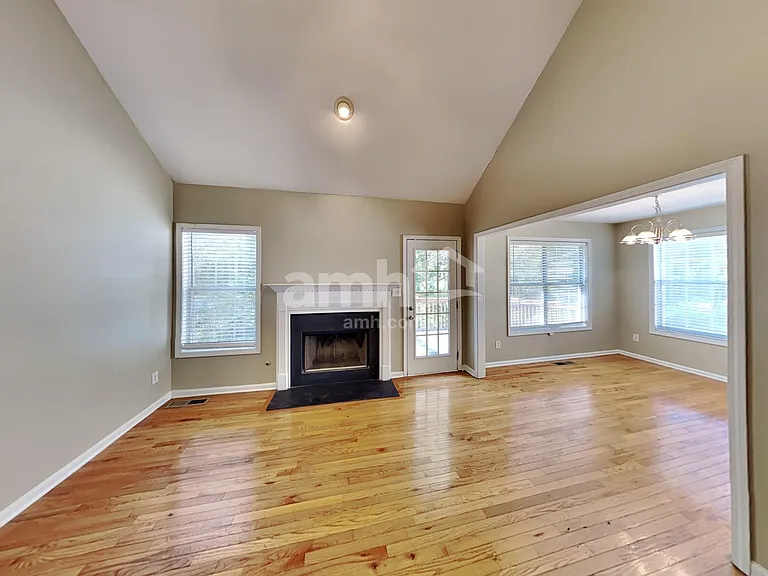2854 Rhonda Dale Dr — Photo 9