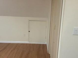 1933 Everitt St, Valley Stream, NY 11580