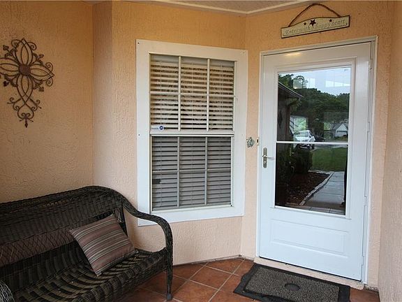 2nd image of 10356 Winding Creek Ln