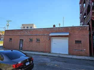 18 Brown St, Waterbury, CT 06702