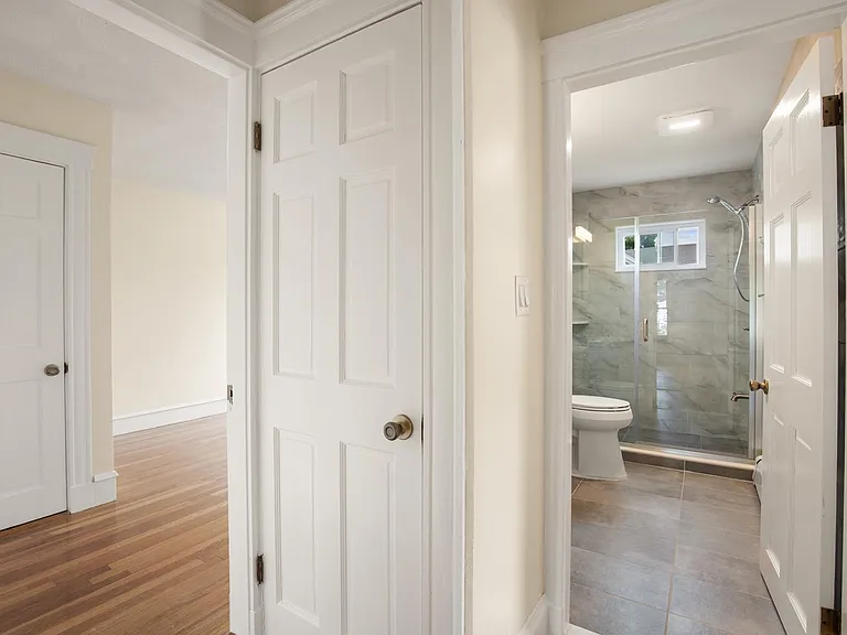 28 Churchill Ave #1 — Photo 20