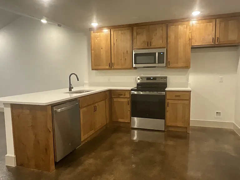 543 Bradburn Rd #101 — Photo 6