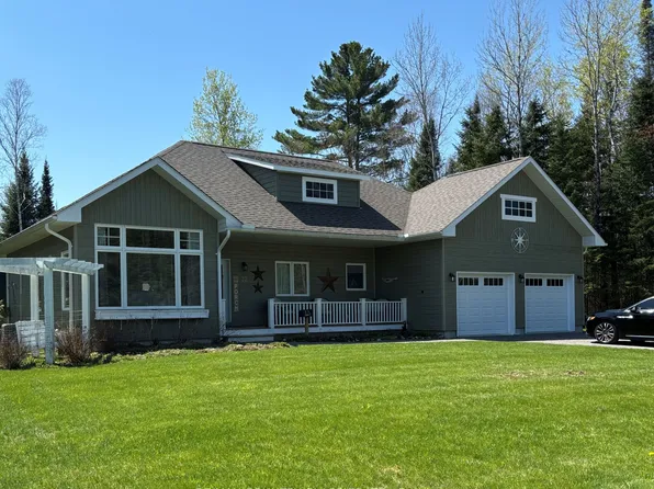 32 Bancroft Ridge Dr, Bancroft, ON K0L 1C0