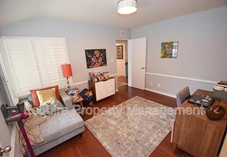 4355 Whittier Ct — Photo 16