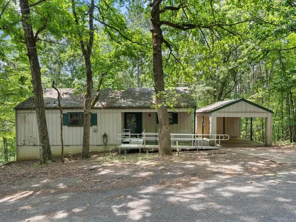 101 Winchester Ct, Fairfield Bay, AR 72088