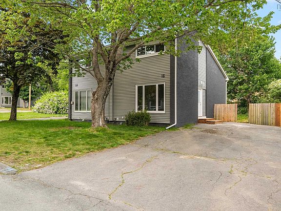2nd image of 16 A Ruben Ct #16