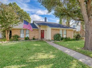 5402 Wyrick Ln, Garland, TX 75044
