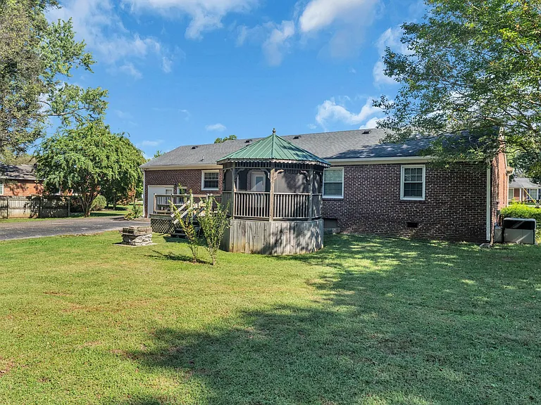 5220 Stallworth Dr — Photo 8