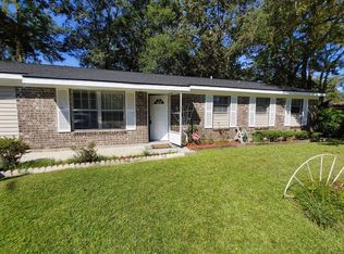 1992 Beechnut St, Charleston, SC 29414