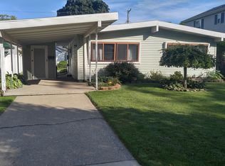 807 Woodville Ave, Monroe, MI 48161