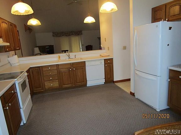 2nd image of 109 Oak Ln
