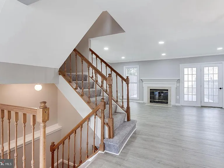 304 Crescendo Way — Photo 6