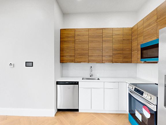 3rd image of 1 Jackson St #204