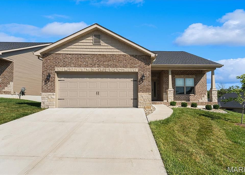 1st image of 8085 Villa Valley Ln