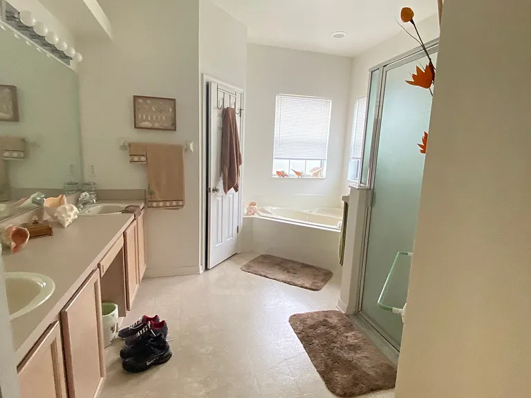 17 Radium Ln — Photo 17